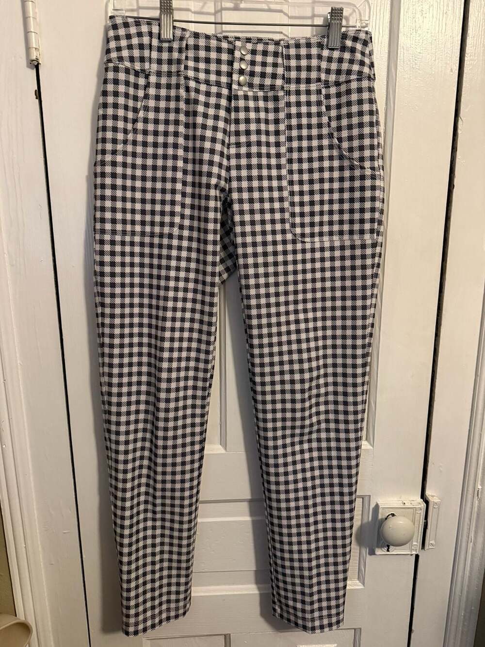 Jofit Women's Black and White Gingham Cropped Stretch Pants Size 0